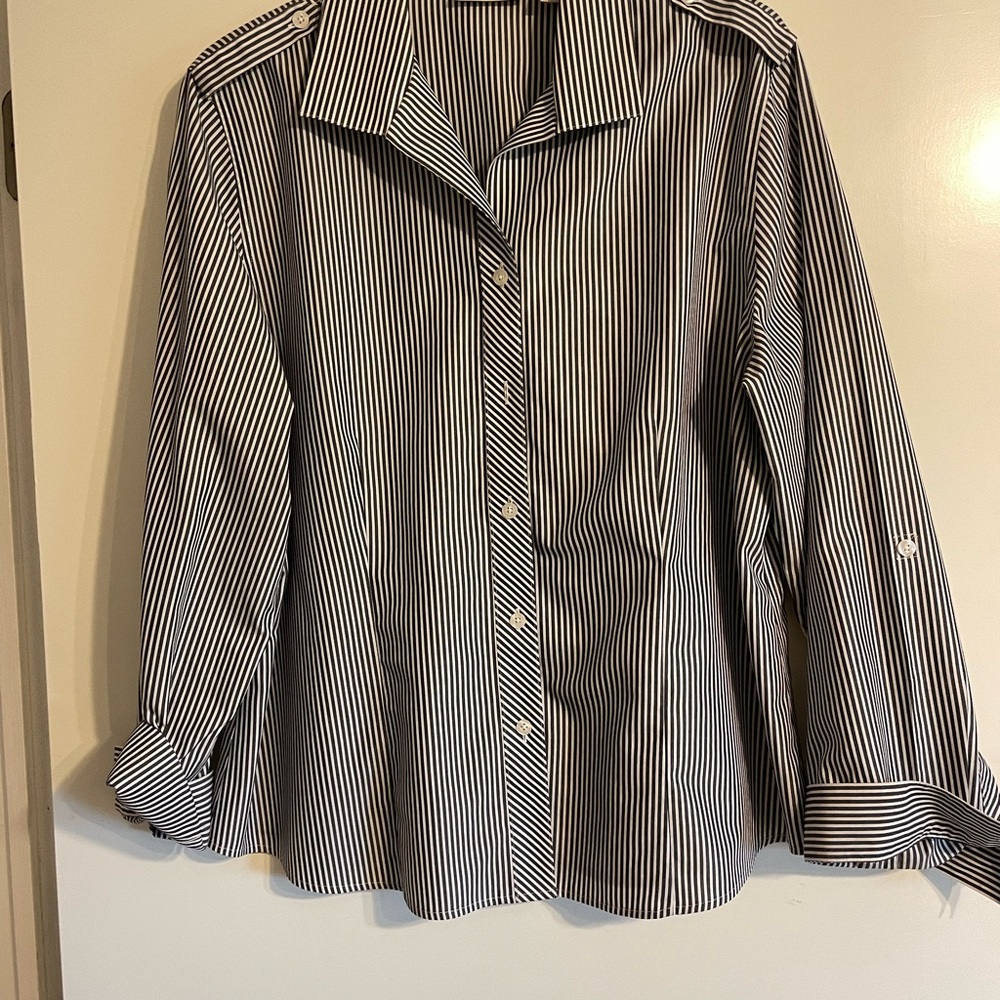 Chico’s No iron cotton shirt. Size 3 (14-16) white with gray stripes.